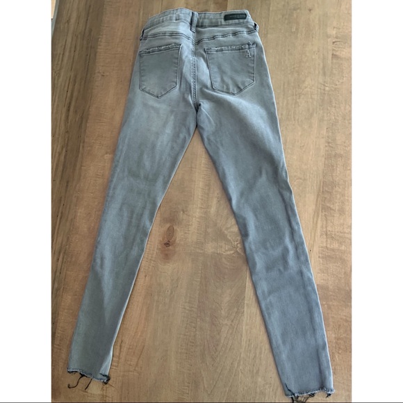 Article of Society 24 Gray Wash Jeans Frayed Hem - Picture 5 of 5